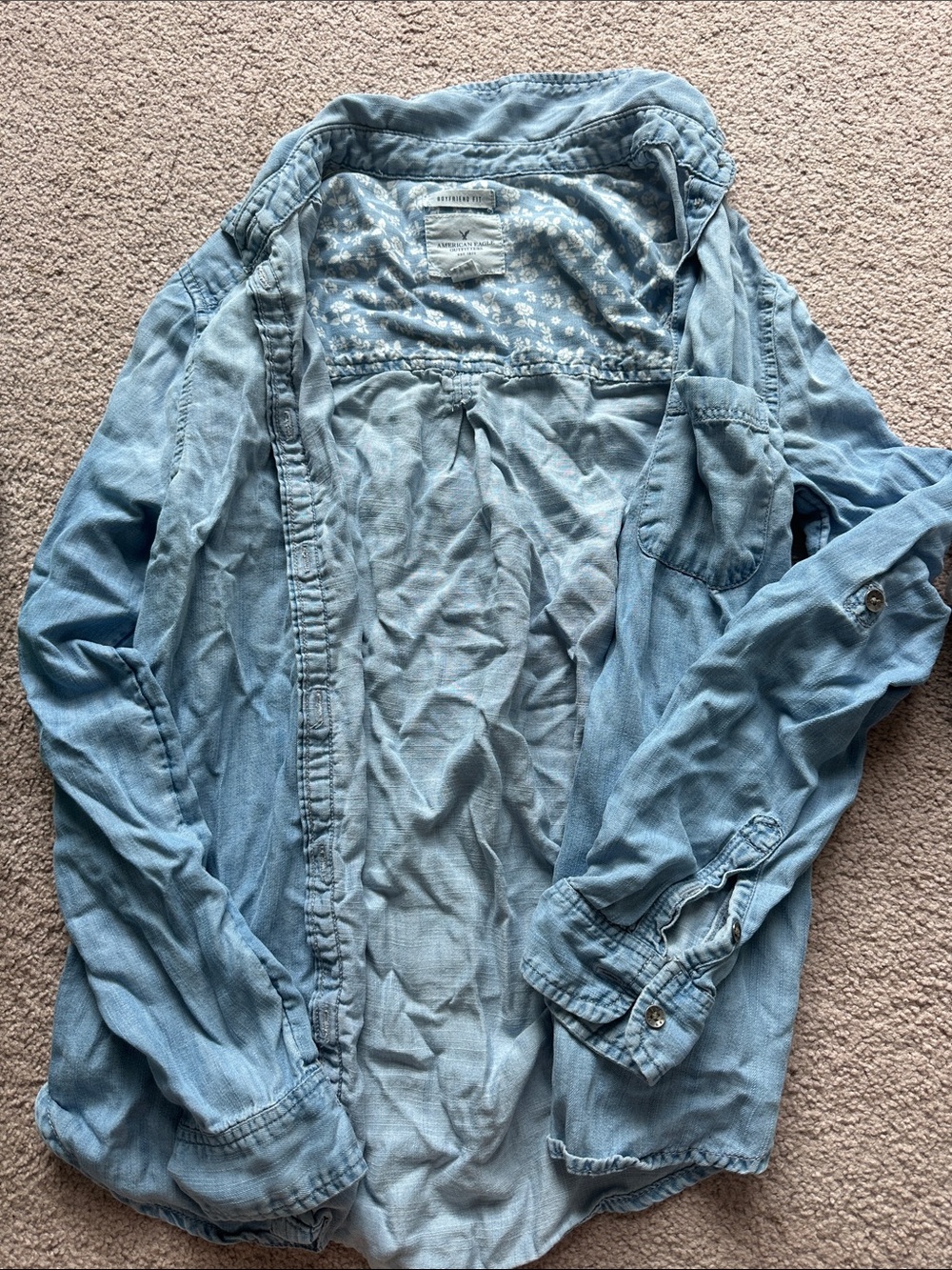 American Eagle Outfitters Light Blue Denim Jacket